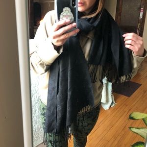 Louis Vuitton Black on Black scarf / shawl
